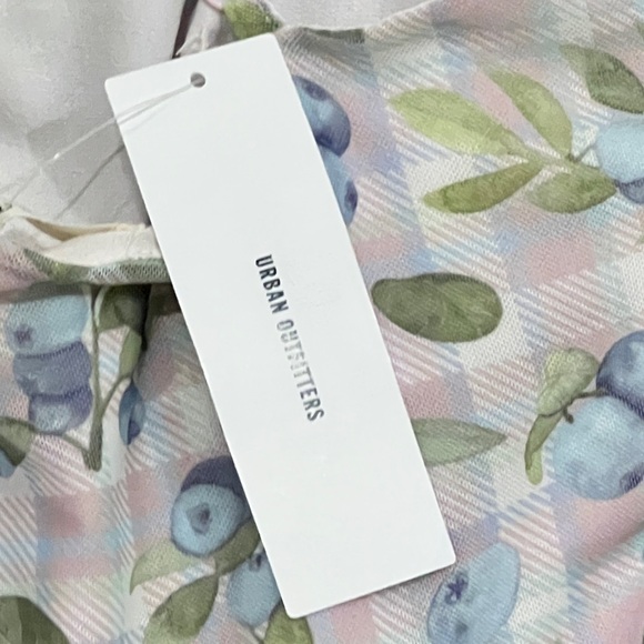 FINAL PRICE NWT UO Mattie Floral Mesh Romper - Picture 6 of 10